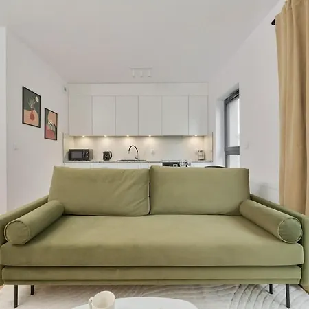 Cozy With Balcony In Very Close To Main Market Square By Renters * Vratislav
